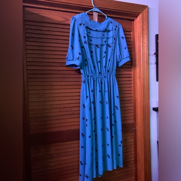Vintage 80’s blue dress with belt - Picture 2 of 2